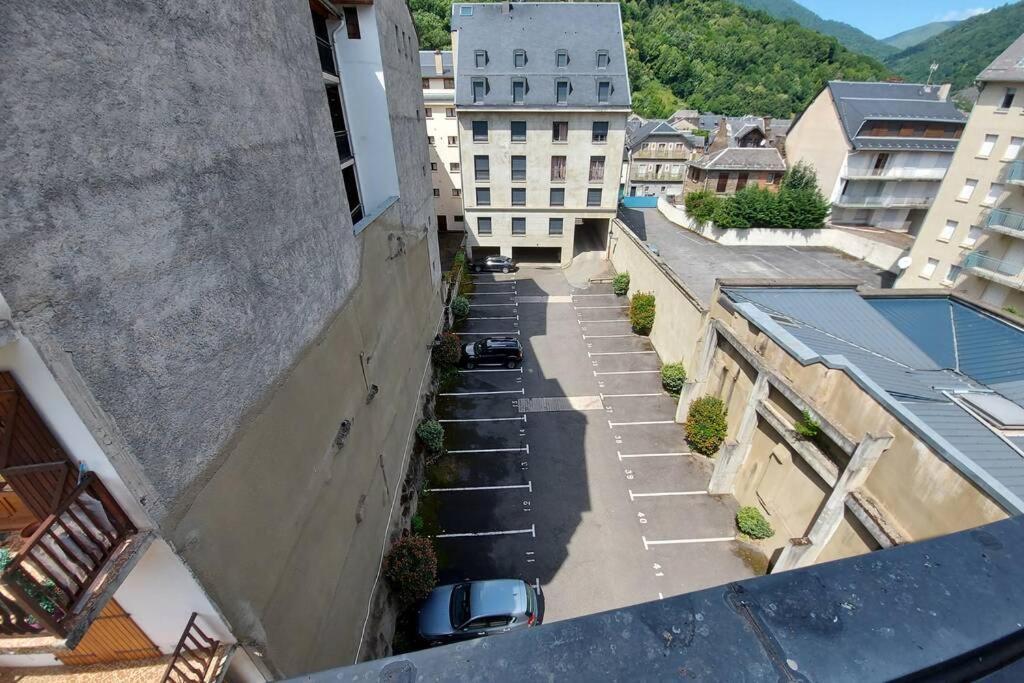 Appartement Moderne, Hyper-Centre - 6/8 Pers. Bagneres-de-Luchon Exterior photo